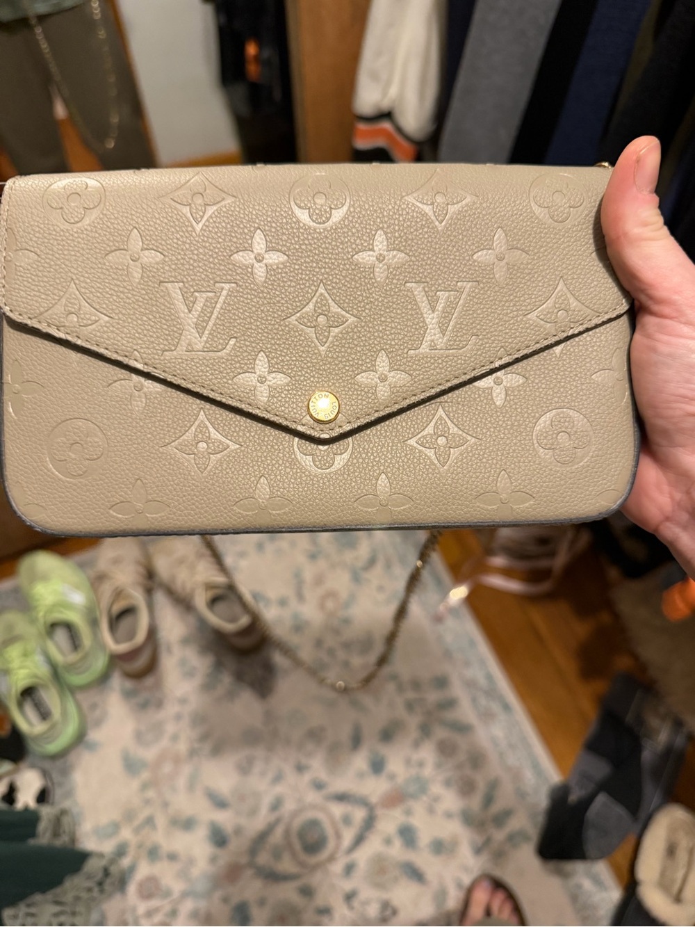 Louis Vuitton Envelope Cream Crossbody Bag with Golden Chain